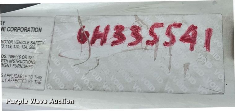 image for item EC3700 2006 International 4300 hook lift truck