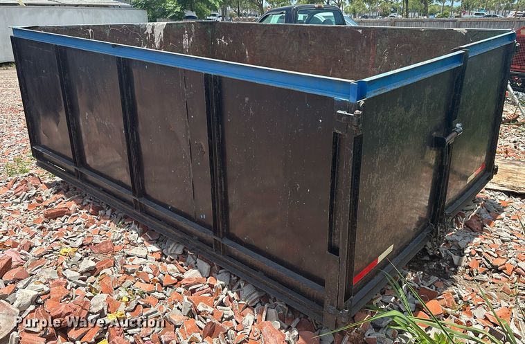 image for item EC3710 Roll-off dumpster