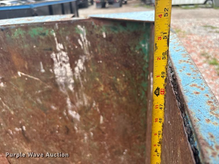 image for item EC3710 Roll-off dumpster