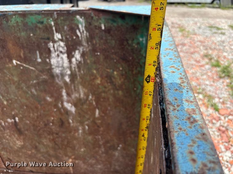 image for item EC3710 Roll-off dumpster