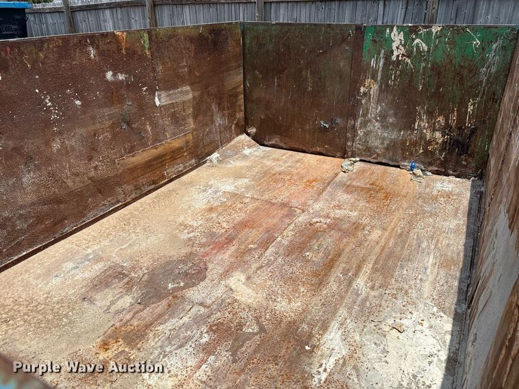 image for item EC3711 Roll-off dumpster