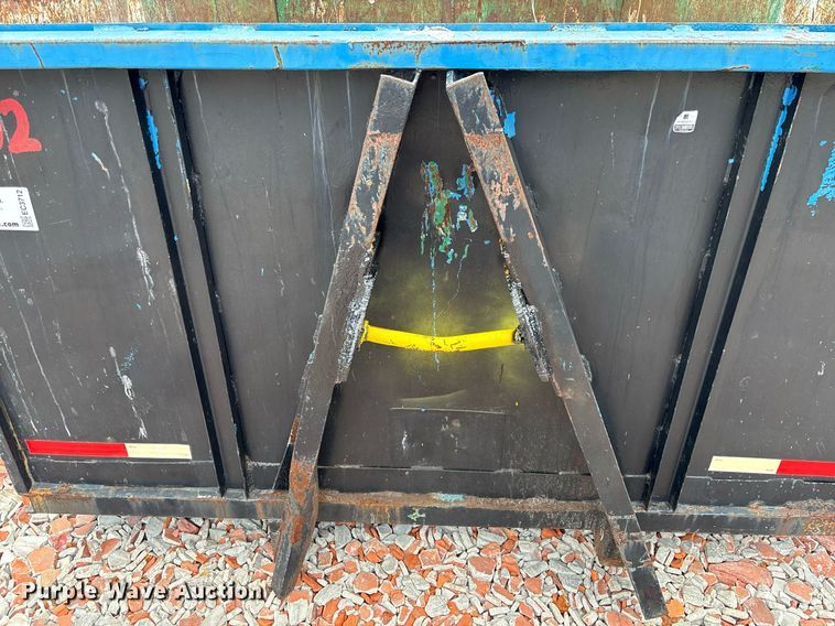 image for item EC3712 Roll-off dumpster