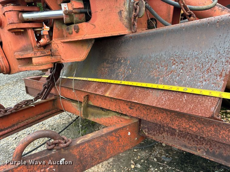 image for item EC3713 1986 Ditch Witch 3210DD trencher