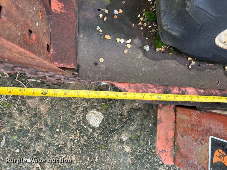 image for item EC3713 1986 Ditch Witch 3210DD trencher