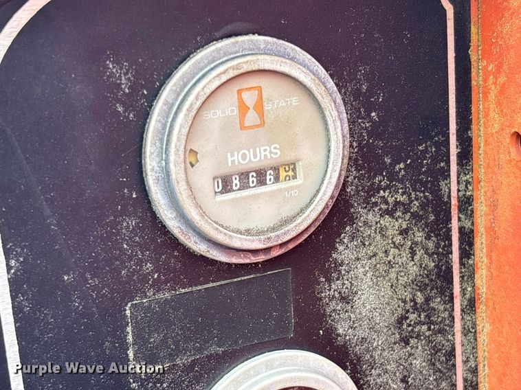 image for item EC3713 1986 Ditch Witch 3210DD trencher