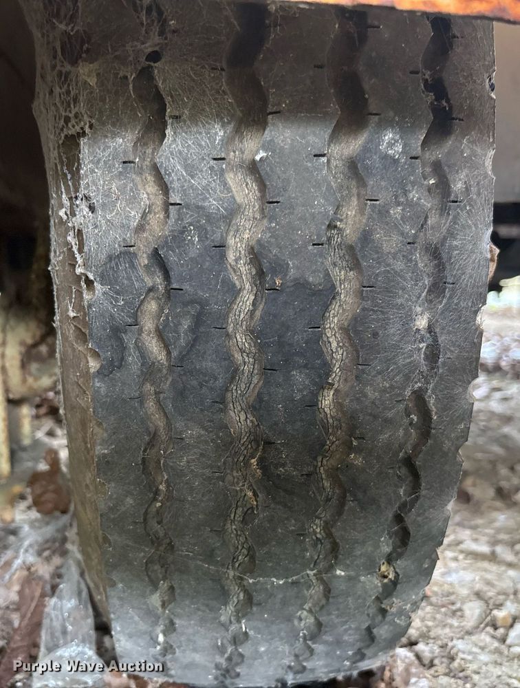 image for item EC3717 Utility trailer