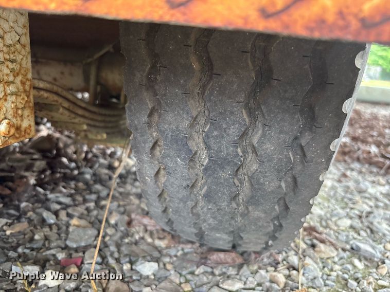 image for item EC3717 Utility trailer