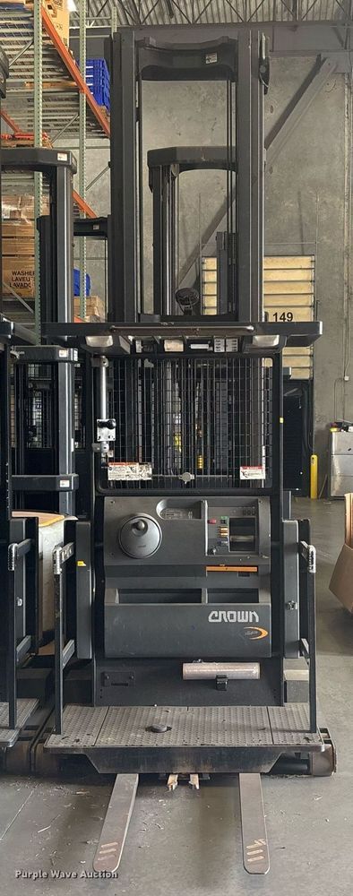 image for item EC3718 2018 Crown SP4050-30 order picker