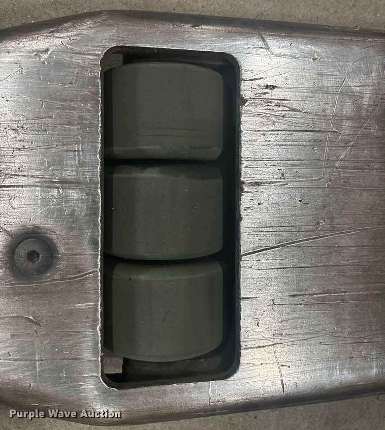 image for item EC3719 2015 Crown PE4500-60 pallet jack