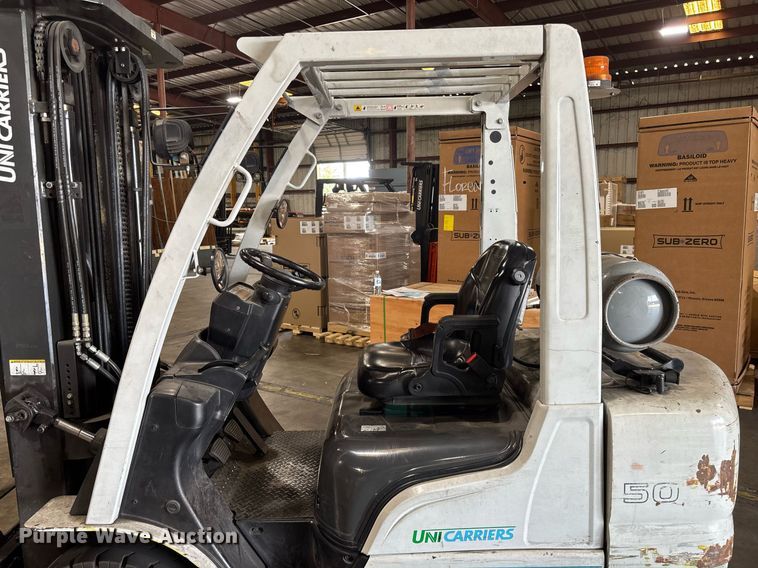 image for item EC3731 2016 UniCarriers PF50 forklift