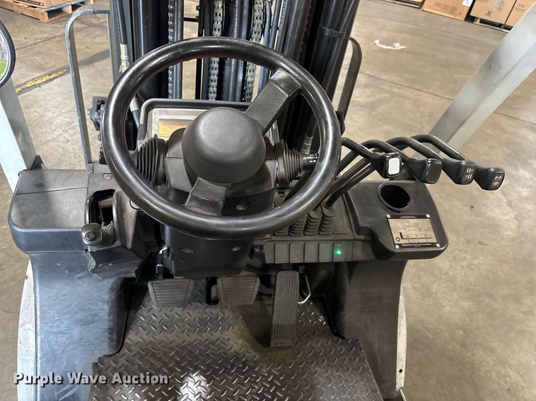 image for item EC3731 2016 UniCarriers PF50 forklift