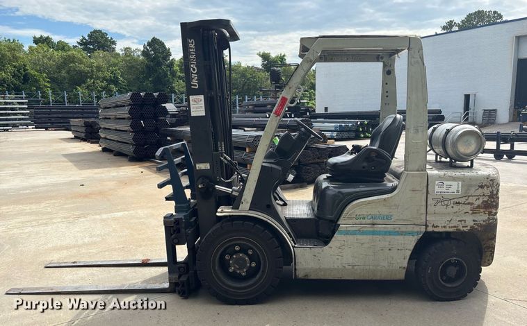 image for item EC3737 2016 UniCarriers PF70 forklift