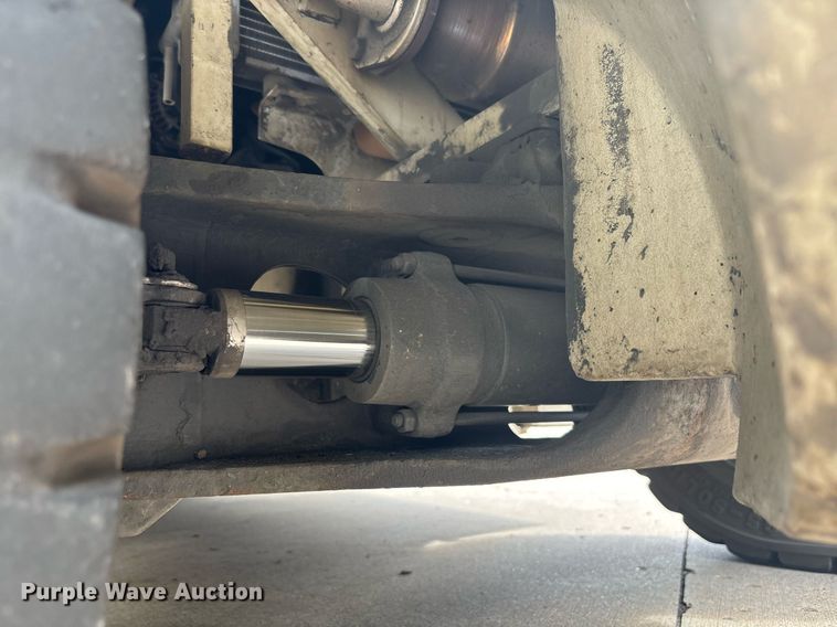 image for item EC3737 2016 UniCarriers PF70 forklift