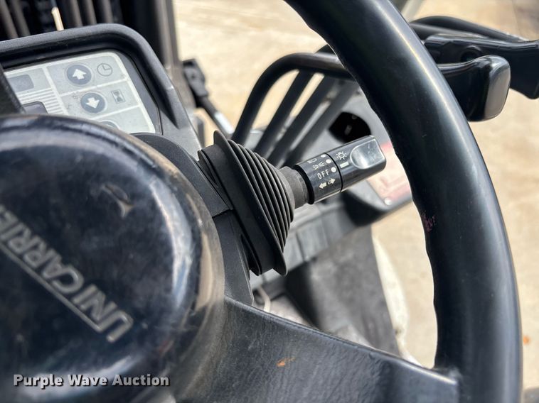 image for item EC3737 2016 UniCarriers PF70 forklift