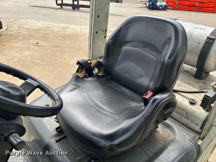 image for item EC3737 2016 UniCarriers PF70 forklift