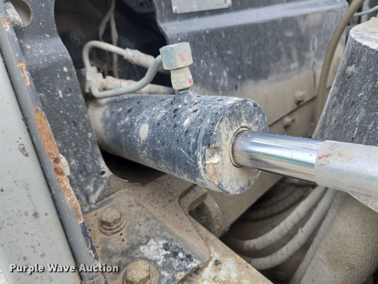 image for item EC4296 2016 UniCarriers PF60 forklift