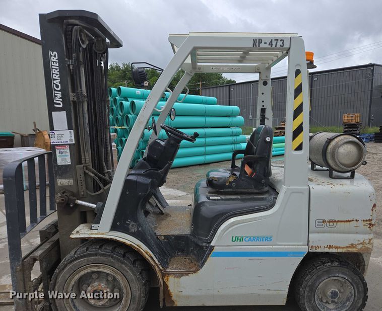 image for item EC4296 2016 UniCarriers PF60 forklift