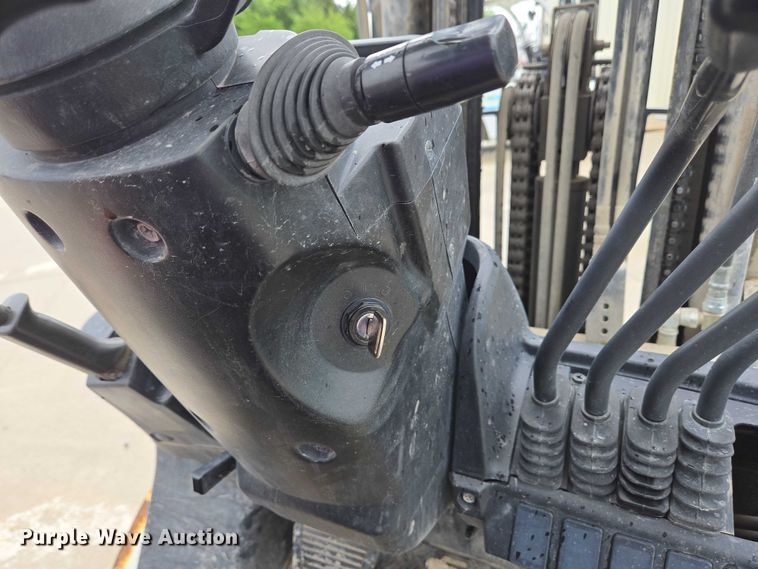 image for item EC4296 2016 UniCarriers PF60 forklift