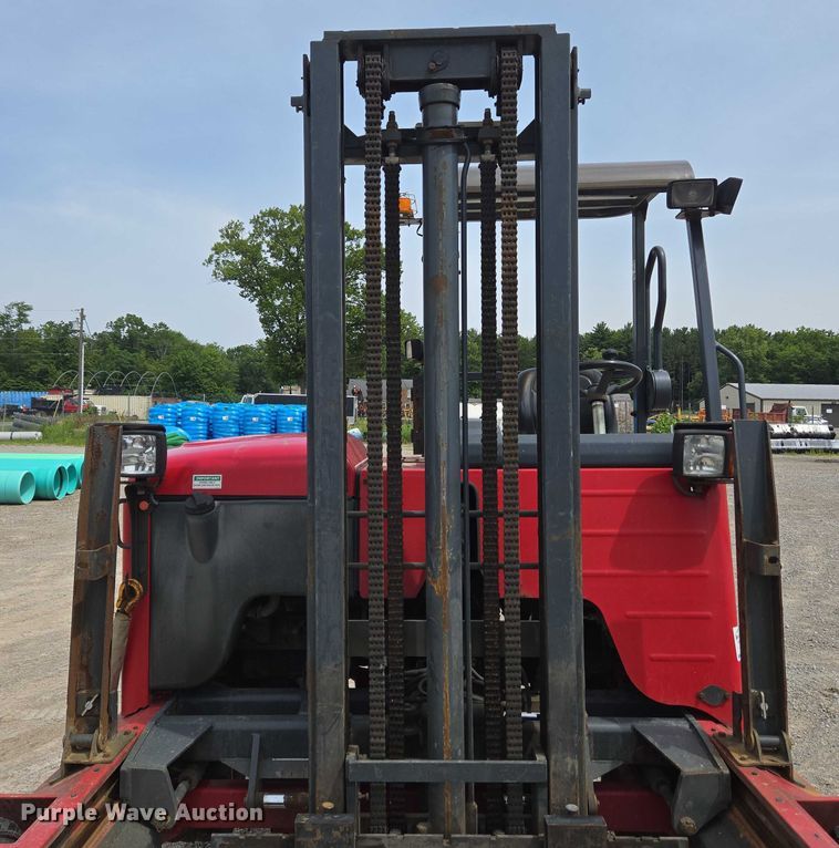 image for item EC4297 2016 Moffett M8 55.4 forklift