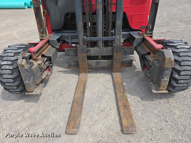 image for item EC4297 2016 Moffett M8 55.4 forklift