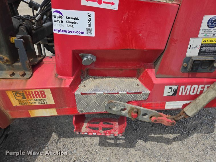 image for item EC4297 2016 Moffett M8 55.4 forklift
