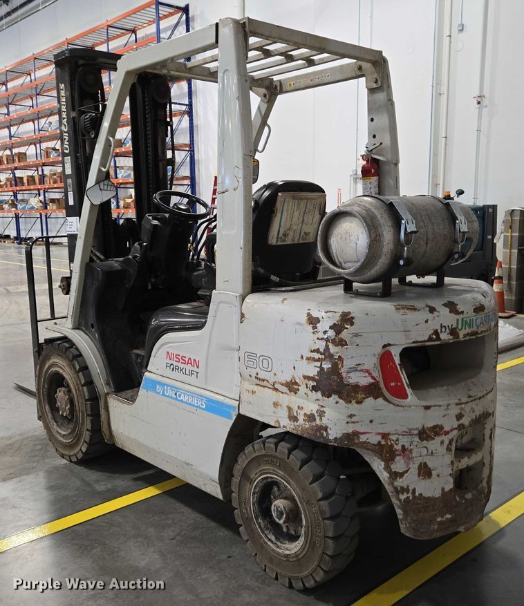 image for item EC4298 2015 Nissan PF30LP forklift