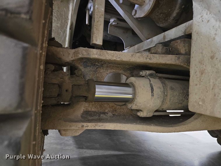 image for item EC4298 2015 Nissan PF30LP forklift