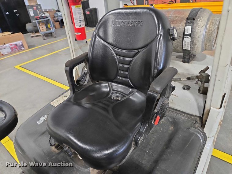 image for item EC4298 2015 Nissan PF30LP forklift