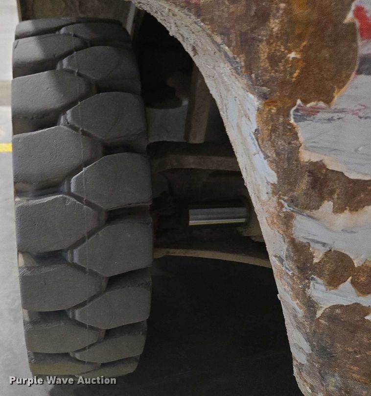 image for item EC4298 2015 Nissan PF30LP forklift