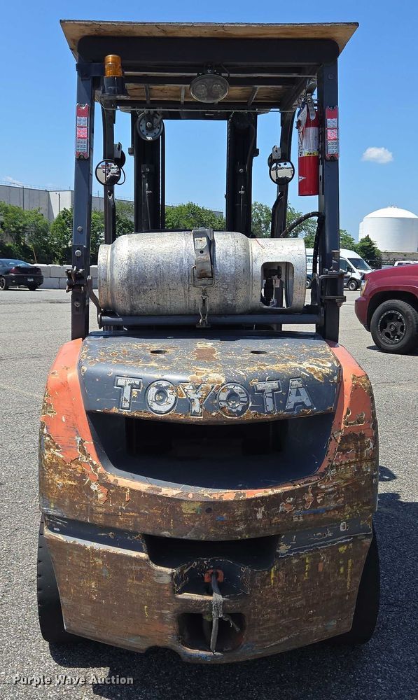 image for item EC4307 2019 Toyota 8FGU30 forklift