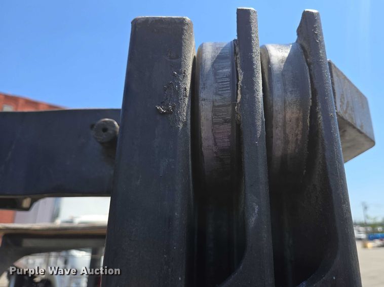 image for item EC4307 2019 Toyota 8FGU30 forklift