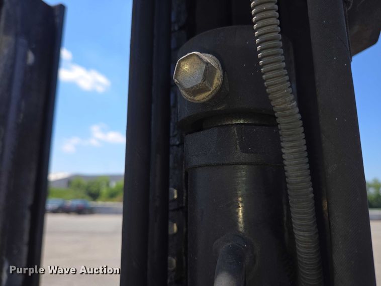 image for item EC4307 2019 Toyota 8FGU30 forklift