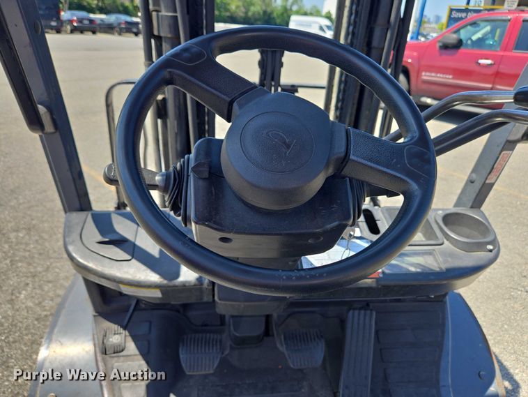 image for item EC4307 2019 Toyota 8FGU30 forklift