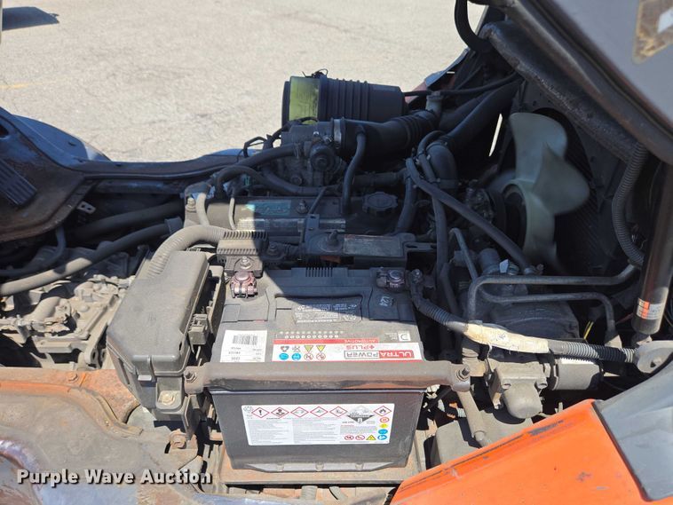 image for item EC4307 2019 Toyota 8FGU30 forklift