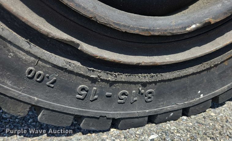 image for item EC4307 2019 Toyota 8FGU30 forklift