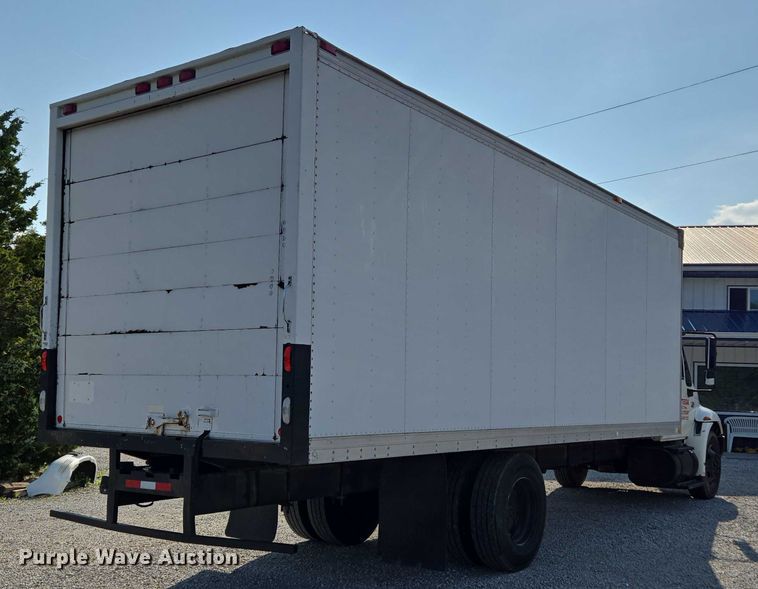 image for item ED2050 2007 International 4300 box truck