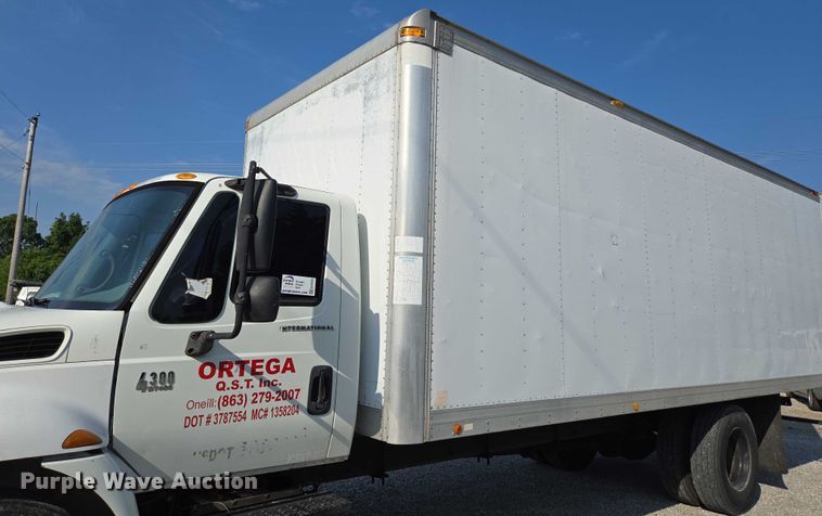 image for item ED2050 2007 International 4300 box truck