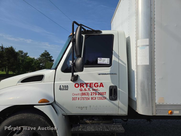 image for item ED2050 2007 International 4300 box truck