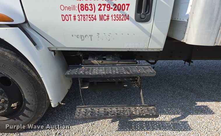 image for item ED2050 2007 International 4300 box truck