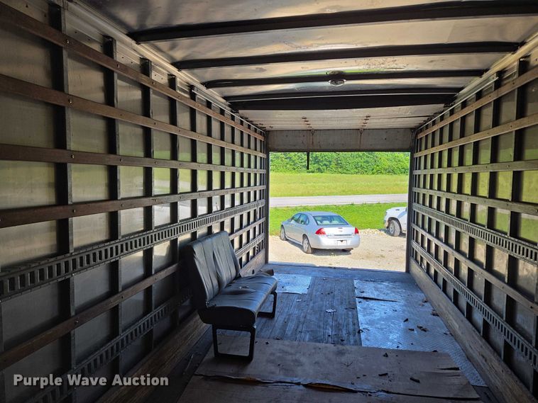 image for item ED2050 2007 International 4300 box truck