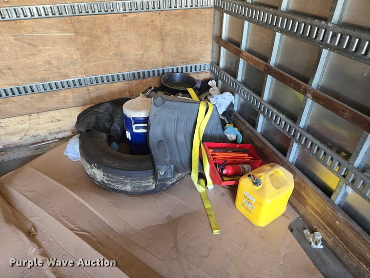 image for item ED2050 2007 International 4300 box truck