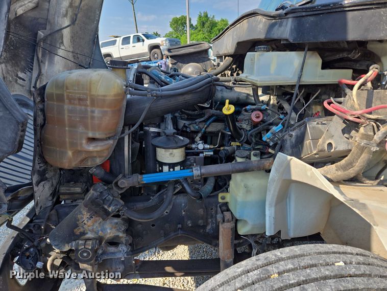 image for item ED2050 2007 International 4300 box truck