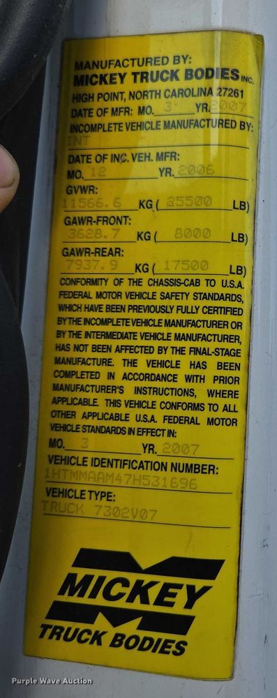 image for item ED2050 2007 International 4300 box truck