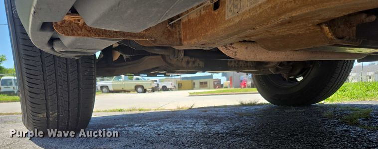 image for item ED2103 2011 Chevrolet Tahoe Police SUV