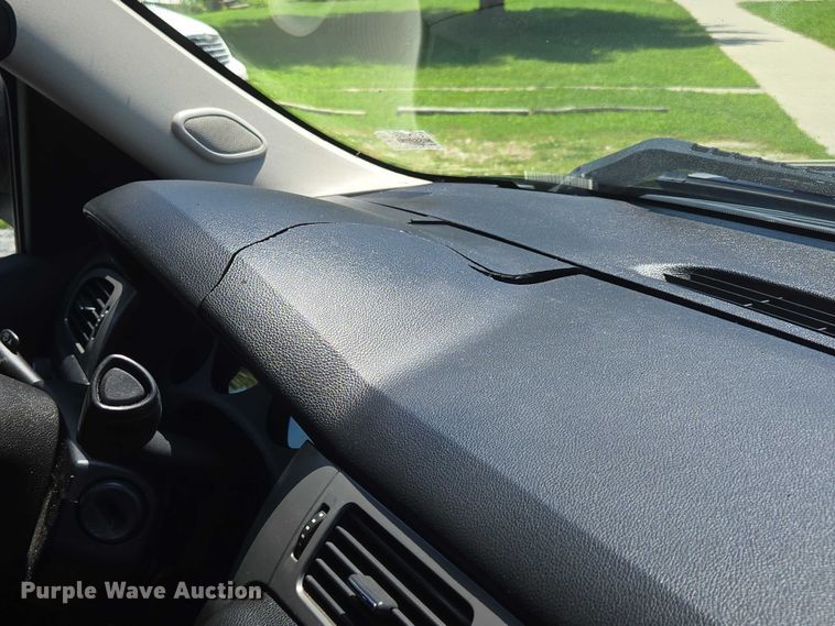 image for item ED2103 2011 Chevrolet Tahoe Police SUV