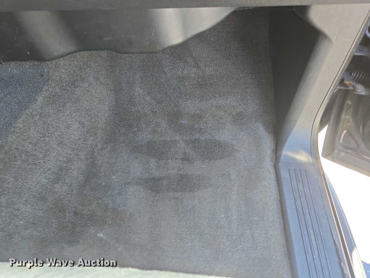 image for item ED2103 2011 Chevrolet Tahoe Police SUV