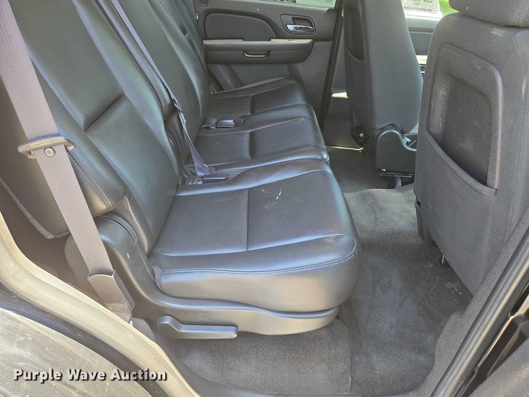 image for item ED2103 2011 Chevrolet Tahoe Police SUV