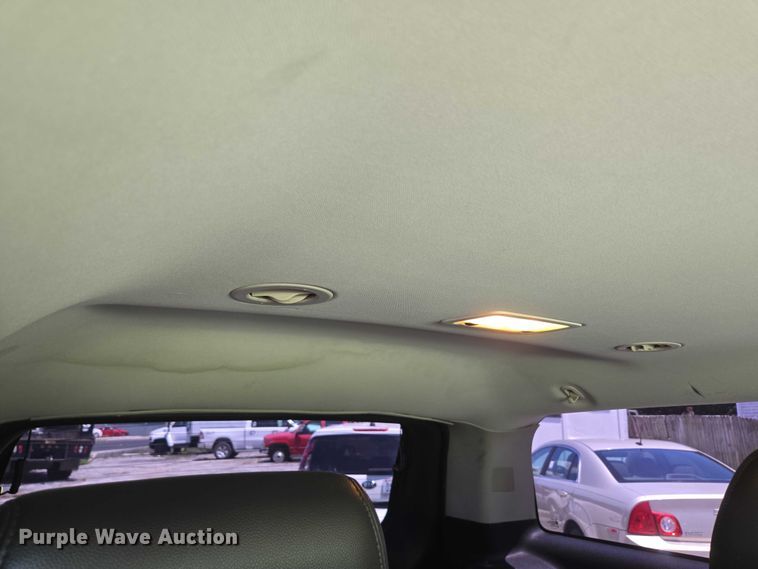 image for item ED2103 2011 Chevrolet Tahoe Police SUV