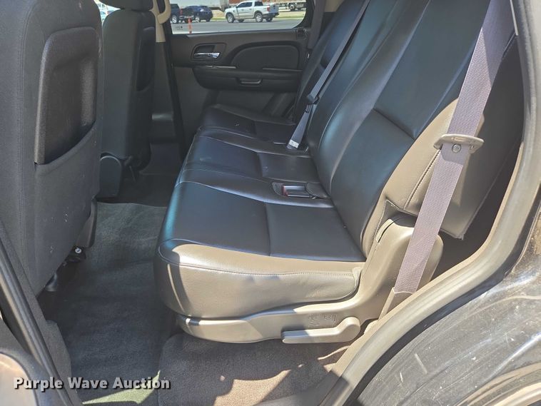 image for item ED2103 2011 Chevrolet Tahoe Police SUV