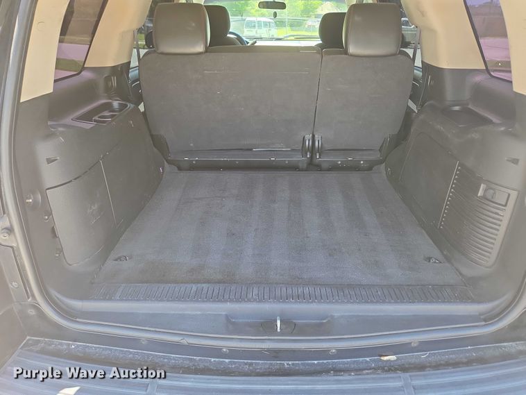 image for item ED2103 2011 Chevrolet Tahoe Police SUV